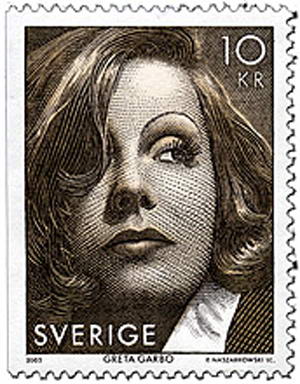 Грета Гарбо (Greta Garbo) на шведской почтовой марке.  Совместный выпуск шведской и американской почтовых служб.  Марка выпущена в 2005 г